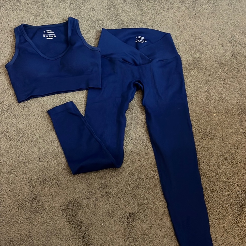 Sapphire blue workout set